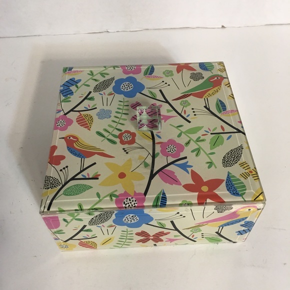 Beautiful Glass Jewelry Box/Trinket Box!